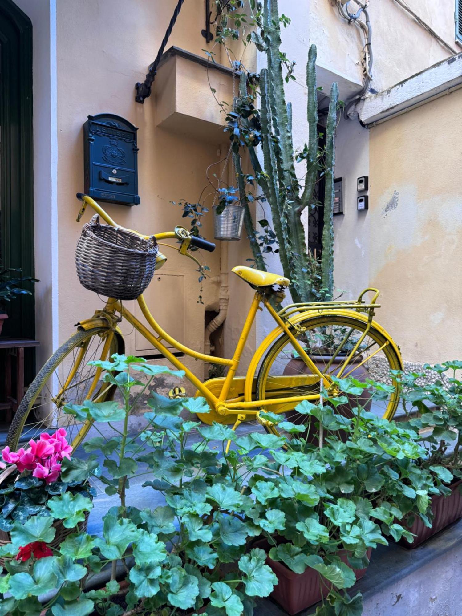 Palazzo Bordiland 1 Apartment Bordighera Exterior photo
