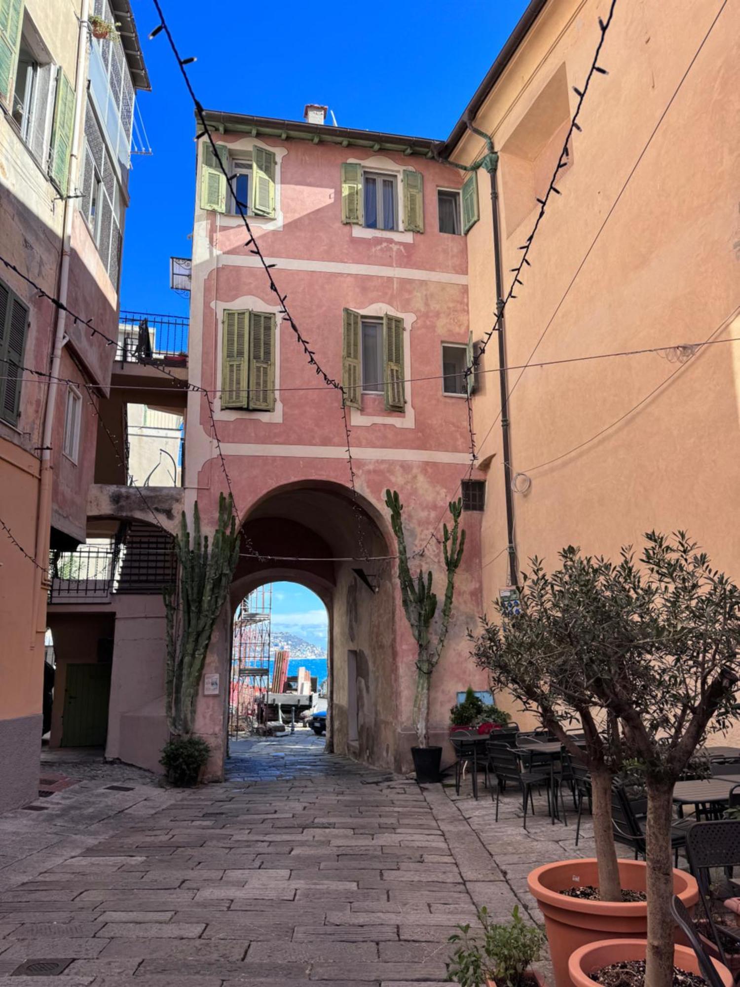 Palazzo Bordiland 1 Apartment Bordighera Exterior photo